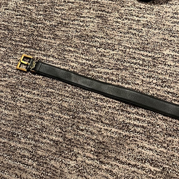 100% authentic great condition women’s YSL belt main image 4